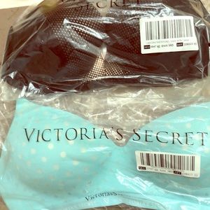 Lot of 2 Victoria's Secret 38D Bras